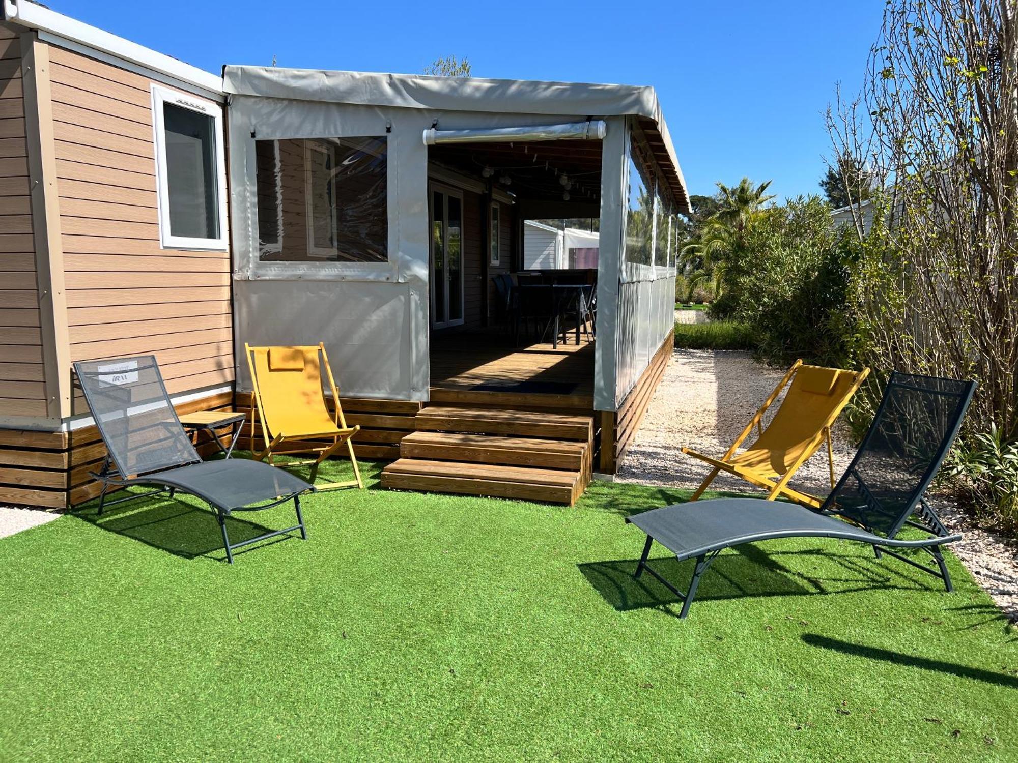Mobil Home Neuf 6 P Climatise A Hyeres A 200 M De La Mer Dans Camping 4 Etoiles Dış mekan fotoğraf